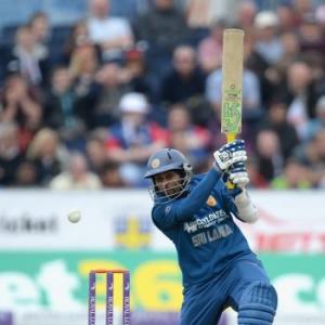 Sri Lanka hammer England to level series
