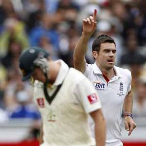 Anderson celebrates banner day for England