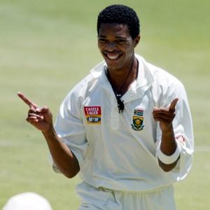 Ntini replaces Whatmore as Zimbabwe coach ahead of India series