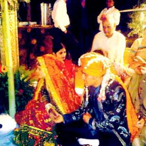 Images: Family, friends celebrate Dhoni's wedding