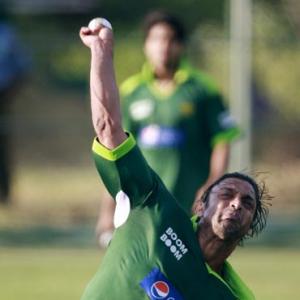 Shoaib Akhtar not ready for Test return: Afridi