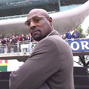 Pakistan keen to appoint Viv Richards as mentor