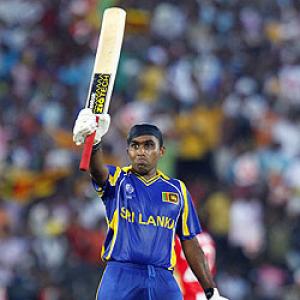 Jayawardene hits ton as Sri Lanka crush Canada