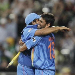 Munaf led the bowling department well: Dhoni