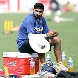 I was more surprised than hurt at being dropped: Harbhajan