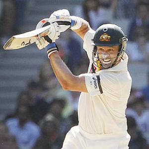 Australia in control after Hussey hundred