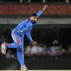 'Harbhajan should be playing in all three formats'