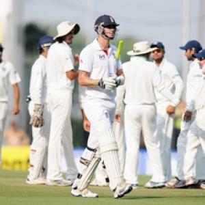India dismiss openers Cook and Compton
