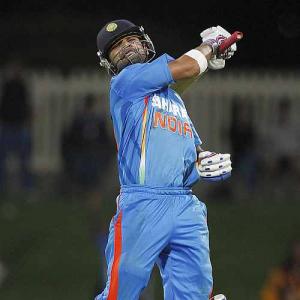 PHOTOS: India face daunting task as Lanka score 320