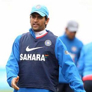 Dhoni hints at quitting Tests by 2013