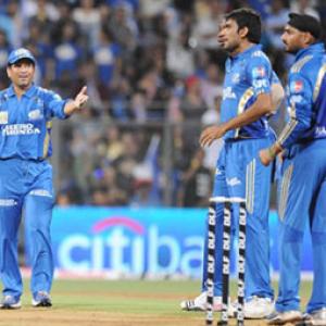 Robin Singh blames batsmen for defeat against KKR