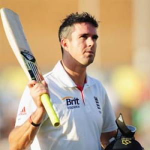 Pietersen back in England ODI team, rested for T20s
