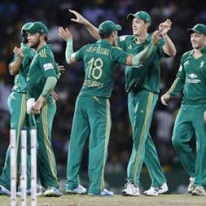 Duminy stars as South Africa beat Sri Lanka in first T20