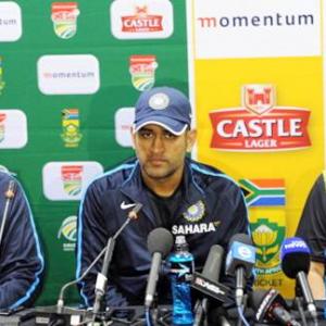 Dhoni promises good series in South Africa