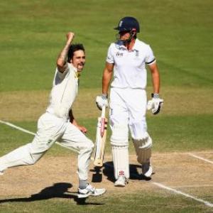 Australia take control of second Ashes Test