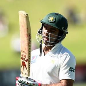 Pak's Taufeeq ruled out of Test series vs SA