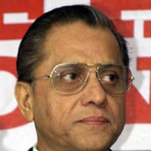 Dalmiya may attend ICC meeting; DRS to be discussed