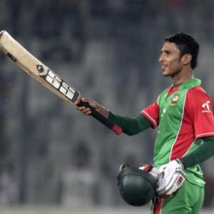 Rahman, Hossain script massive win for Bangladesh