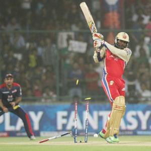 IPL PHOTOS: Royal Challengers close in on play-offs berth