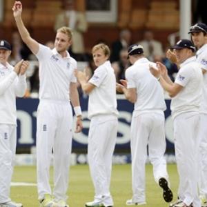 Lord's Test: Broad bowls England to emphatic win over NZ