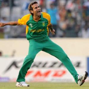 Steyn and Tahir inspire easy win for South Africa