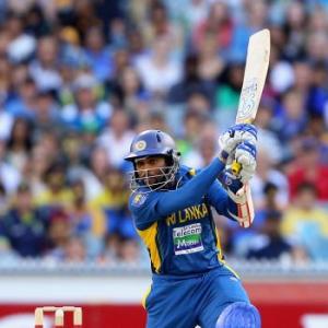 Fluent Dilshan helps Sri Lanka to series draw