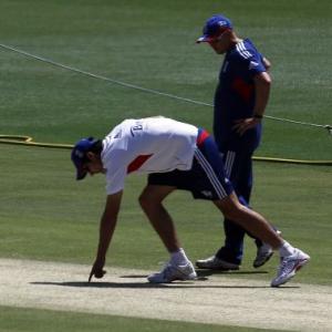 Ashes batsmen can expect another bumpy ride in Adelaide