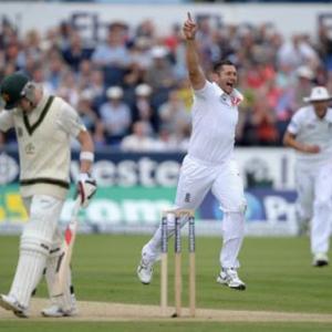 Bresnan might be fit for Ashes opener: Cook