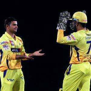 Dhoni, Raina blast Chennai to victory over Sunrisers