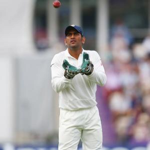 Who will Dhoni repose faith in for the Old Trafford Test?