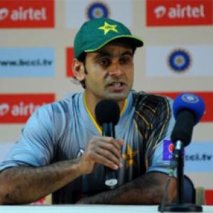 Hafeez skips Big Bash for Tests, PCB refuses to compensate