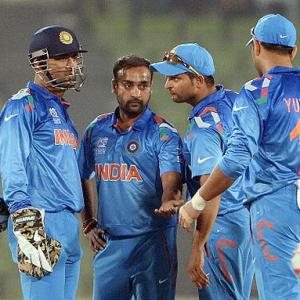 T20 warm-up: With Dhoni half-fit, will India overcome weary England?