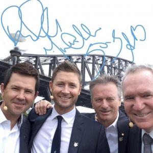 Is this the greatest cricket selfie of all time?