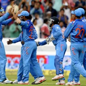 Despite 3-0 lead, Kohli to go hard against Sri Lanka in last two ODIs