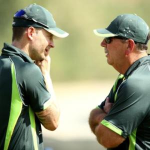 Eye on top spot, Australia fret over selections for Pakistan Test