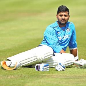 'Big blow' for India as injured Vijay ruled out of opening Sri Lanka Test