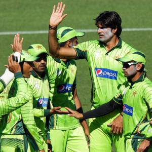 Confident Pakistan ponder options ahead of India clash