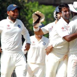 Ojha bags five as India 'A' take 154-run lead over Aus