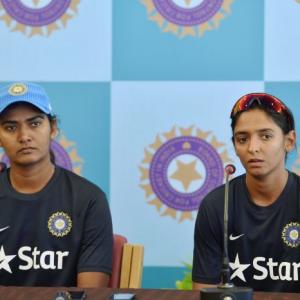 'India look to seal 2017 WC berth during NZ series'
