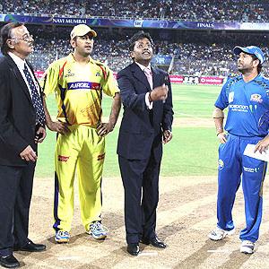 Lalit Modi says two Indian cricketers were bribed by bookmaker