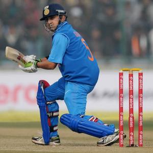 Gambhir working with Langer in Perth to revive India career