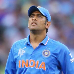 Dhoni duped of crores by Australian sports gear company