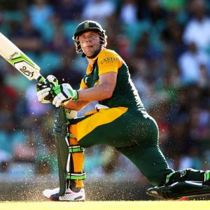 De Villiers maintains big lead, Shami rises to 7th in MVP table