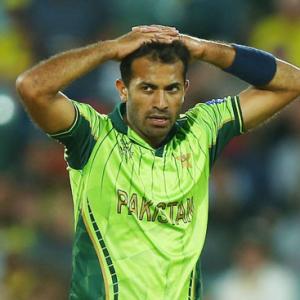Wahab Riaz apologies to Pakistan fans for loss to Australia