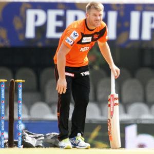 IPL's Most Valuable Player: Warner overtakes Russell