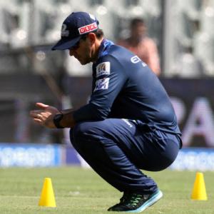 IPL winner Ponting not keen on coaching in Australia's Big Bash