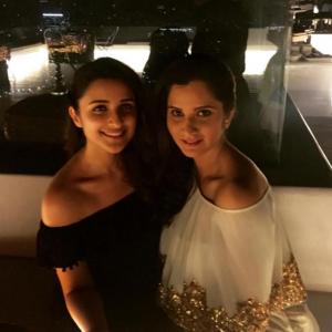 Sania Mirza holidays in Goa with actress Parineeti Chopra