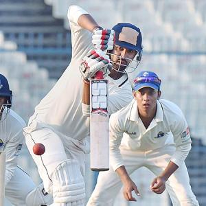 Ranji Roundup: Mumbai edge past TN; Unmukt stars in Delhi's win