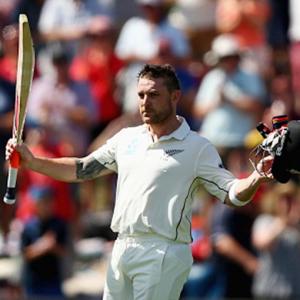 McCullum hits fastest Test century in farewell match
