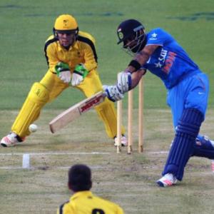 Kohli, Dhawan steer India to 192 in WACA T20
